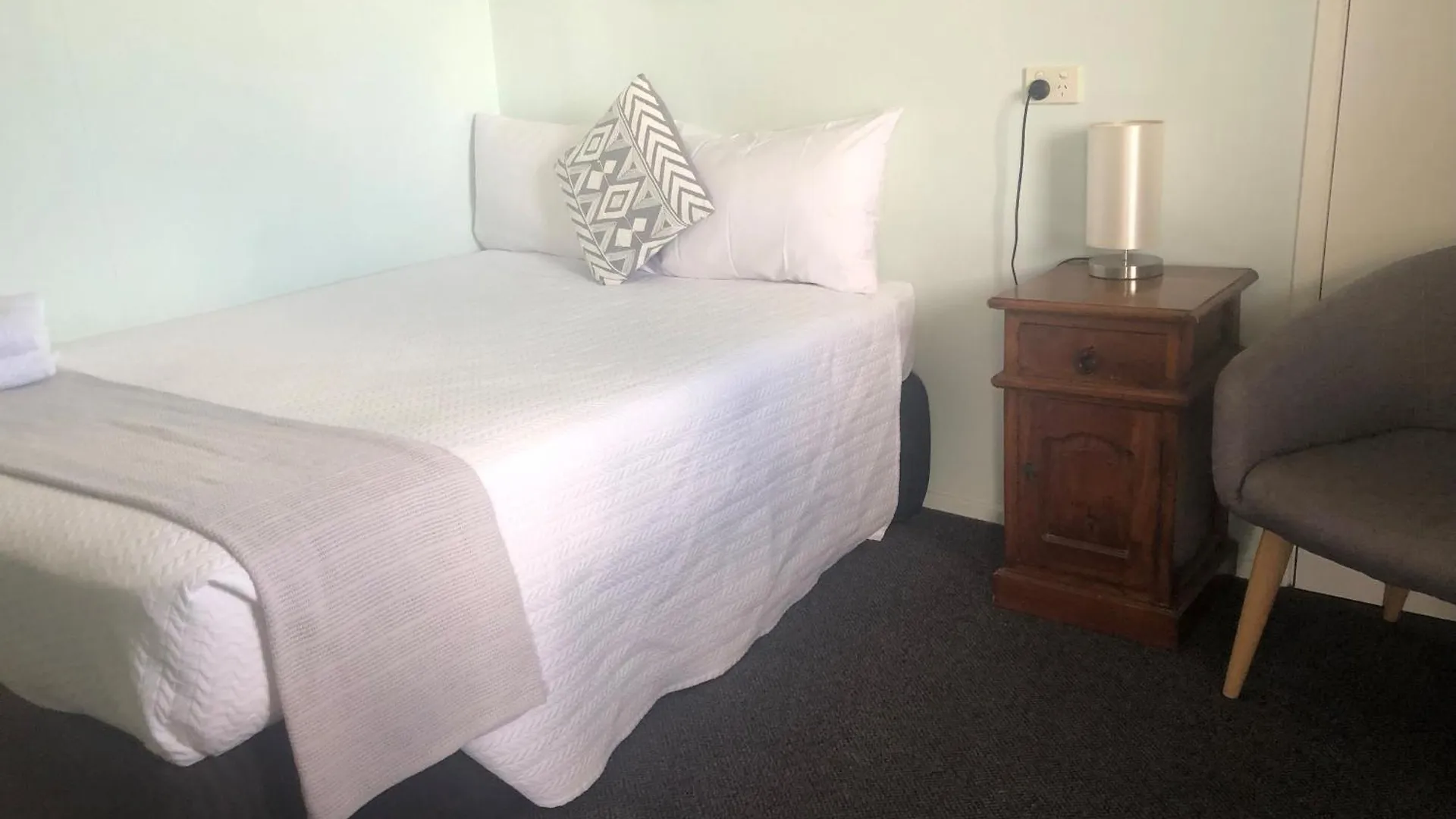 Charm City Motel Bundaberg